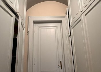 Armadi a muro - Three-room apartment Corso Re Umberto, 21 bis, Torino (neighborhood Centro) - photo 27