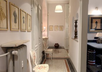 Corridoio - Three-room apartment Corso Re Umberto, 21 bis, Torino (neighborhood Centro) - photo 5