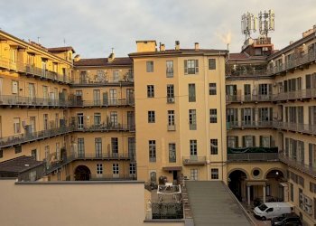 Vista interna - Three-room apartment Corso Re Umberto, 21 bis, Torino (neighborhood Centro) - photo 33