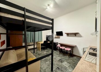 One-room apartment Via Plinio, Milano (neighborhood Città Studi) - photo 11