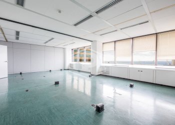 Office via de Marini, Genova (neighborhood Sampierdarena) - photo 17