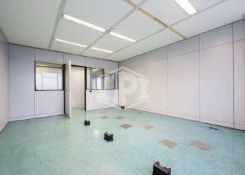 Office via de Marini, Genova (neighborhood Sampierdarena) - photo 36