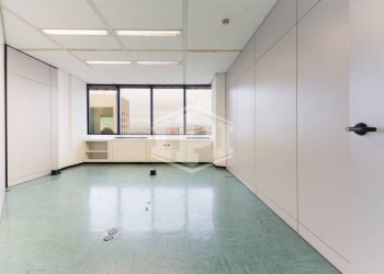 Office via de Marini, Genova (neighborhood Sampierdarena) - photo 8