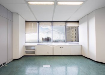 Office via de Marini, Genova (neighborhood Sampierdarena) - photo 12