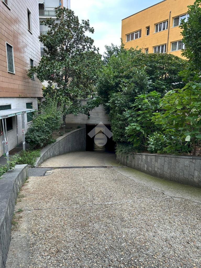 Box Via Tolmino, Torino (zona San Paolo) - foto 2