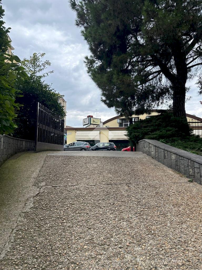 Box Via Tolmino, Torino (zona San Paolo) - foto 3