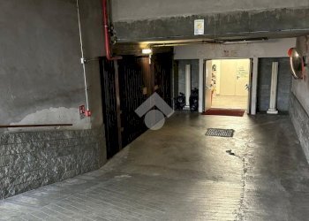 Box Via Tolmino, Torino (zona San Paolo) - foto 4