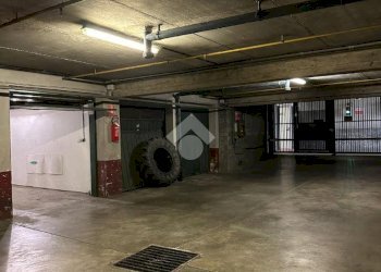 Box Via Tolmino, Torino (zona San Paolo) - foto 9