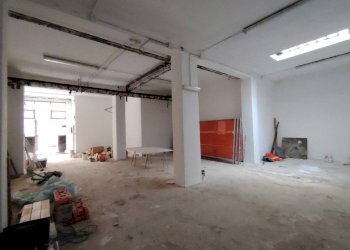 Magazzino Via Giuseppe Gioannetti, 1, Bologna (zona San Donato) - foto 1