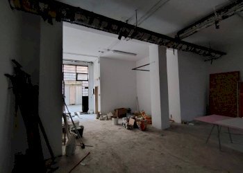 Magazzino Via Giuseppe Gioannetti, 1, Bologna (zona San Donato) - foto 8