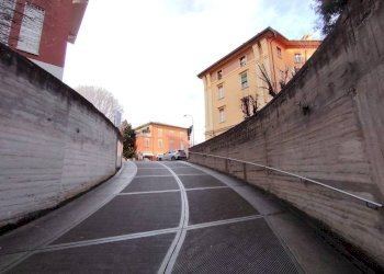 Box Via Ferrarese, 159, Bologna (zona Bolognina) - foto 19