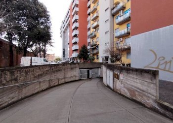 Box Via Ferrarese, 159, Bologna (zona Bolognina) - foto 20