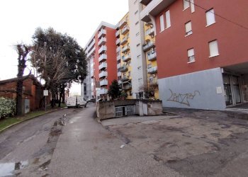 Box Via Ferrarese, 159, Bologna (zona Bolognina) - foto 21