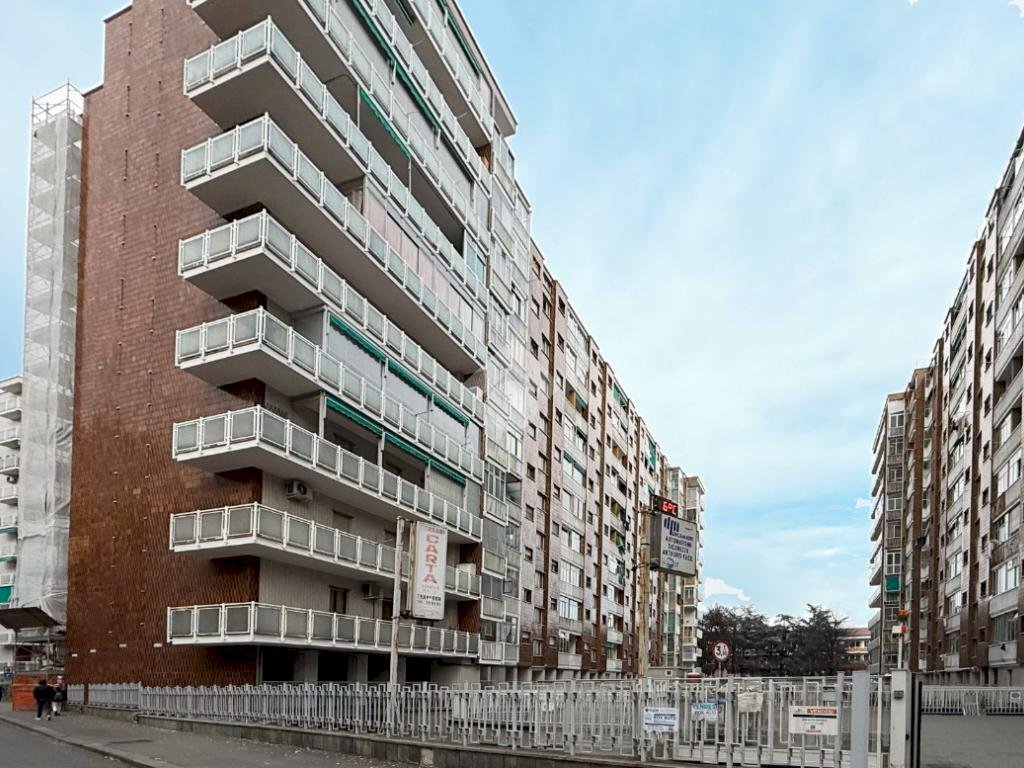 Box Corso Sebastopoli, Torino (zona Santa Rita) - foto 2