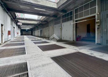 Box Corso Sebastopoli, Torino (zona Santa Rita) - foto 9