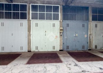 Box Corso Sebastopoli, Torino (zona Santa Rita) - foto 11