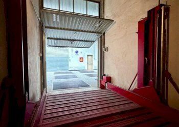 Box Corso Sebastopoli, Torino (zona Santa Rita) - foto 17