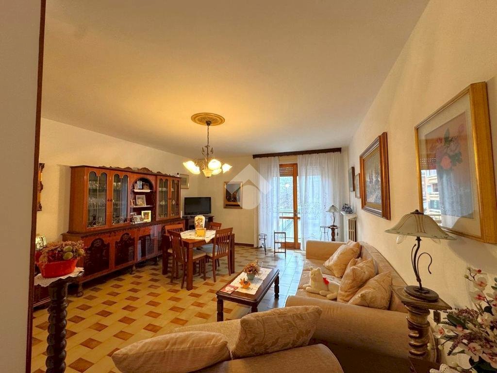 Three-room apartment Via Beccaria, Novara - photo 3