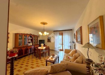 Three-room apartment Via Beccaria, Novara - photo 3