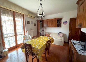 Three-room apartment Via Beccaria, Novara - photo 10