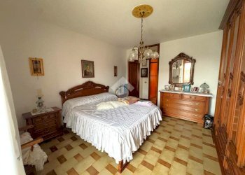 Three-room apartment Via Beccaria, Novara - photo 15
