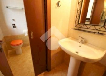 One-room apartment Via Camillo Benso Cavour, Cornaredo - photo 12