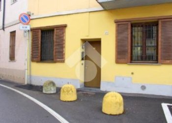 One-room apartment Via Camillo Benso Cavour, Cornaredo - photo 14