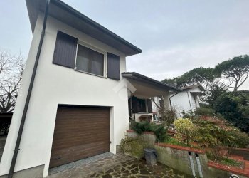 Villa Via Emilio Alessandrini, Ravenna (neighborhood Santo Stefano) - photo 1