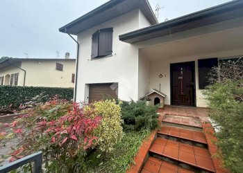 Villa Via Emilio Alessandrini, Ravenna (neighborhood Santo Stefano) - photo 2