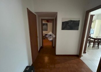 Quadrilocale Via Montaldo, Genova (zona Marassi) - foto 4