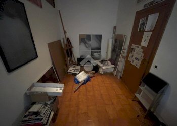 Quadrilocale Via Montaldo, Genova (zona Marassi) - foto 33