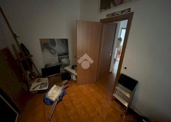 Quadrilocale Via Montaldo, Genova (zona Marassi) - foto 34