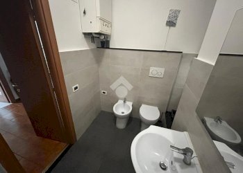 Quadrilocale Via Montaldo, Genova (zona Marassi) - foto 35