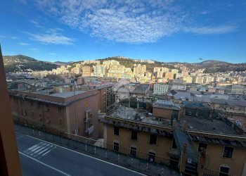 Quadrilocale Via Montaldo, Genova (zona Marassi) - foto 16