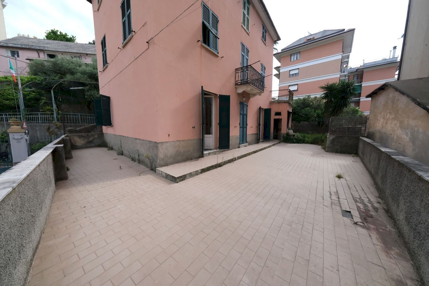 Quadrilocale via Antica Romana di Pegli, Genova (zona Multedo) - foto 1