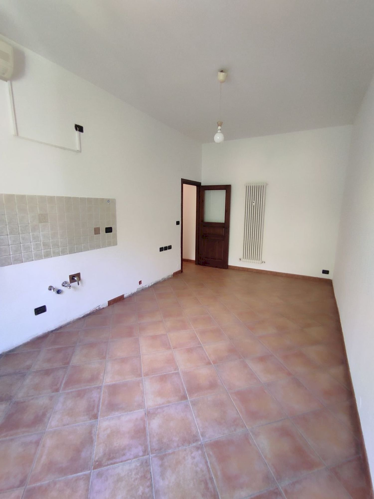Three-room apartment via Campomorone, Genova (neighborhood Pontedecimo) - photo 1
