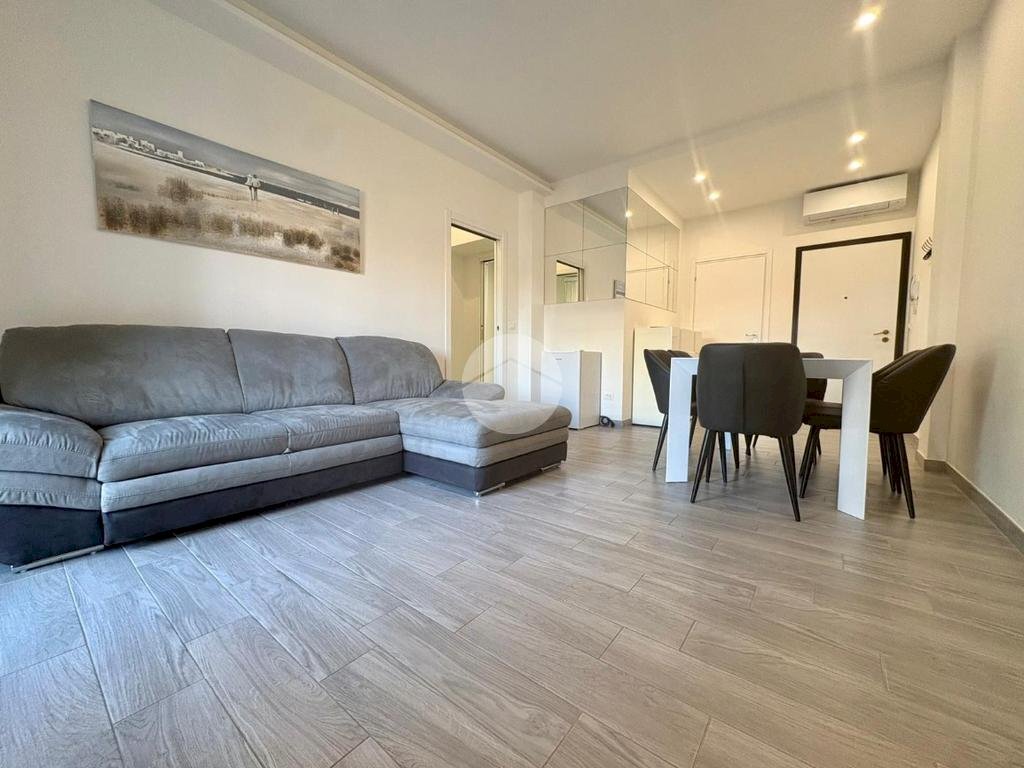 Three-room apartment Viale Raffaello Sanzio, Cesenatico - photo 1
