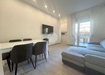 Trilocale Viale Raffaello Sanzio, Cesenatico - foto 2
