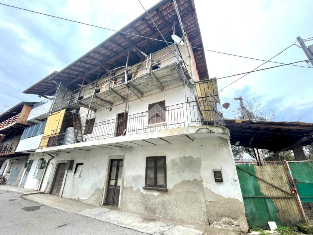 Casa semi indipendente Via E. Fermi, Borgomanero - foto 3