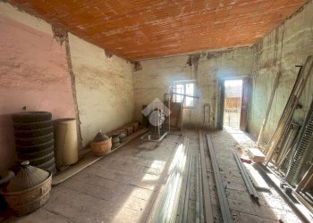 Casa semi indipendente Via Tilde delponte, Momo - foto 10