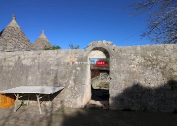 Locale Commerciale Contrada Scarciglia, Monopoli - foto 11