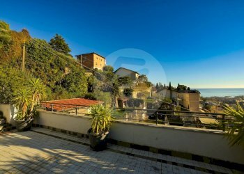 Foto 15 - Quadrilocale via adelasia
 
62, Alassio - foto 15