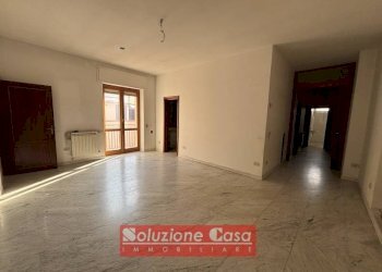 Foto 2 - Casa indipendente via Mario Pagano
 
16, Canosa di Puglia - foto 2