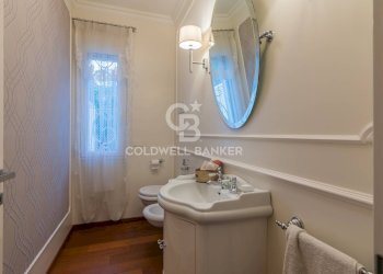 Foto 2 - Villa Viale Bologna
 
1, Riccione - foto 2