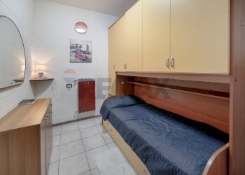 Camera / camera da letto - Trilocale VIA XXIV MAGGIO
 
27, Cavenago di Brianza - foto 25