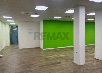 Stanza vuota - Office VIA UGO FOSCOLO
 
23, Agrate Brianza - photo 5