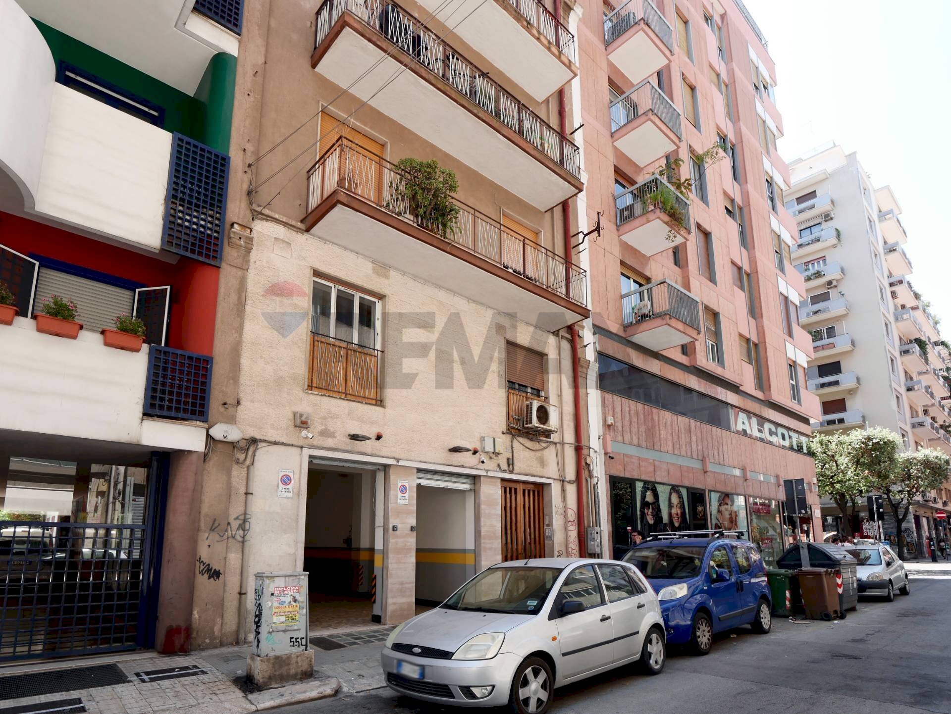 Edificio all\'aperto - Box Via Marcello Celentano
 
9 - 9/A, Bari - foto 3