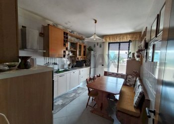 Cucina - Quadrilocale Via Rocco Di Cillo
 
16, Bari - foto 19