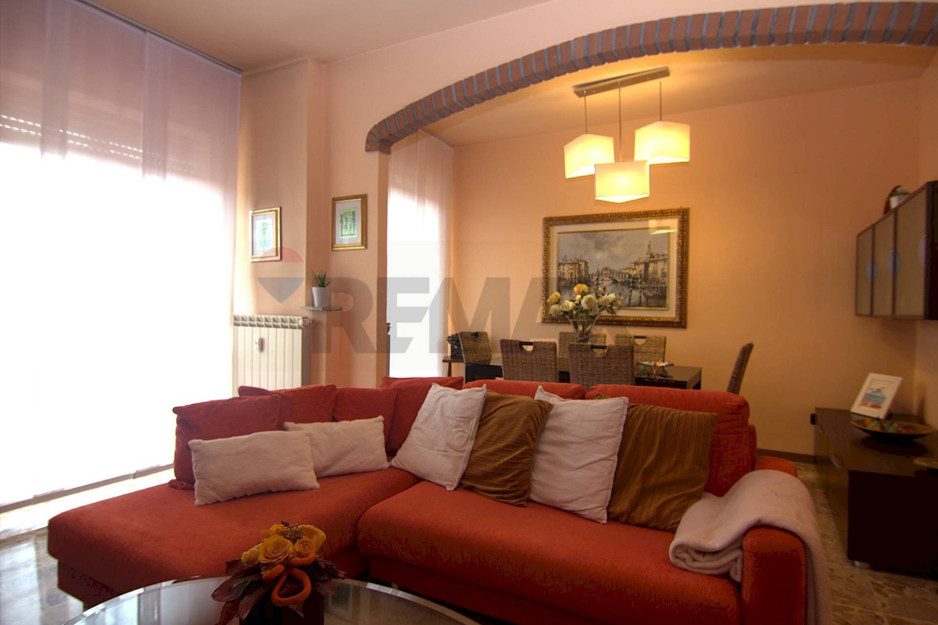 Sala da pranzo - Trilocale viale aguggiari
 
249, Varese - foto 2