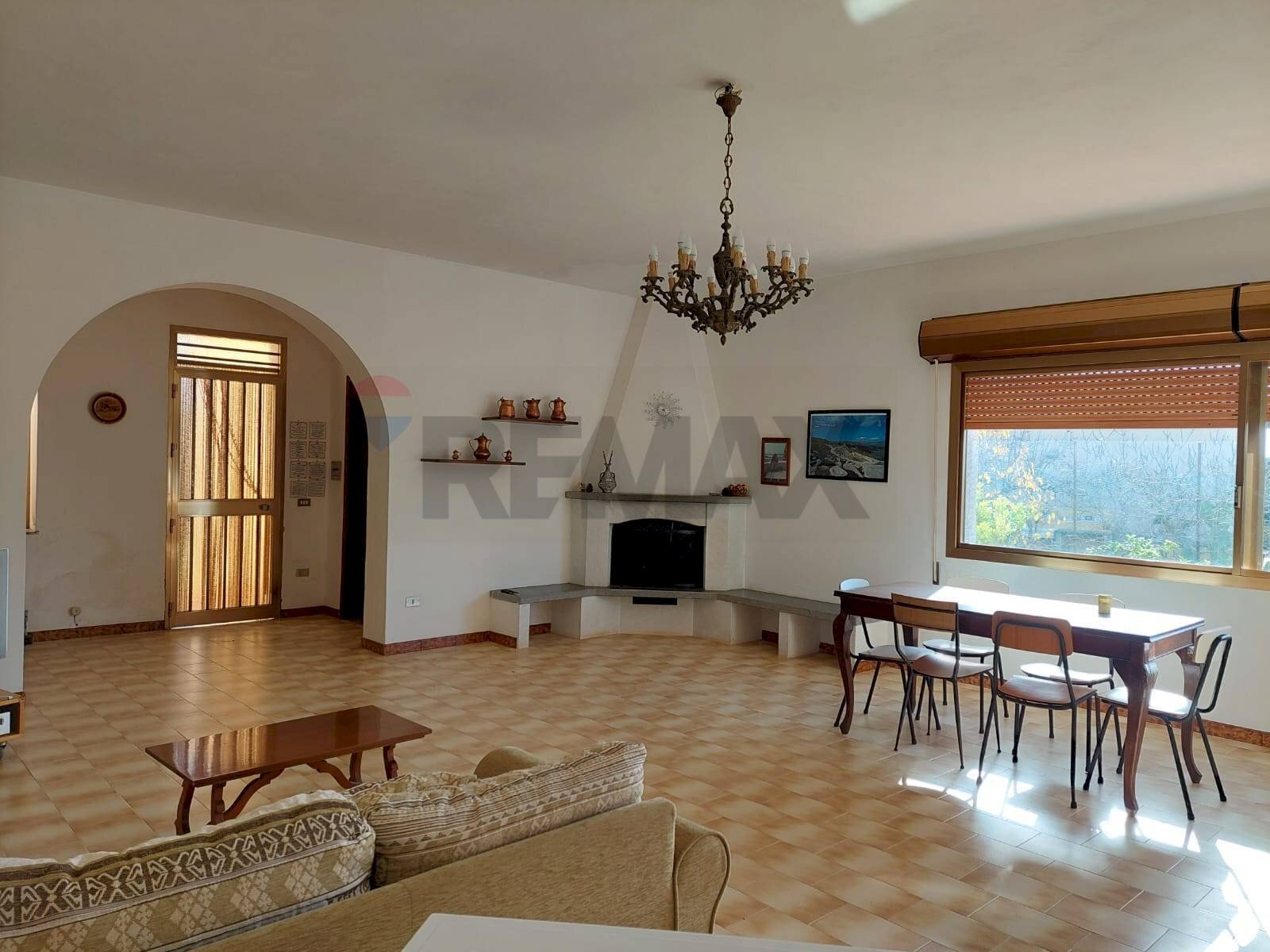 Sala da pranzo - Villa Via TF133
sn, Campobello di Mazara - foto 2